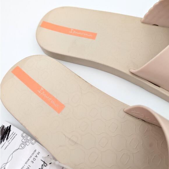 Ipanema Street II Crisscross Strap Slide Sandal Women's Beige Size US9 EU40 - Picture 7 of 11